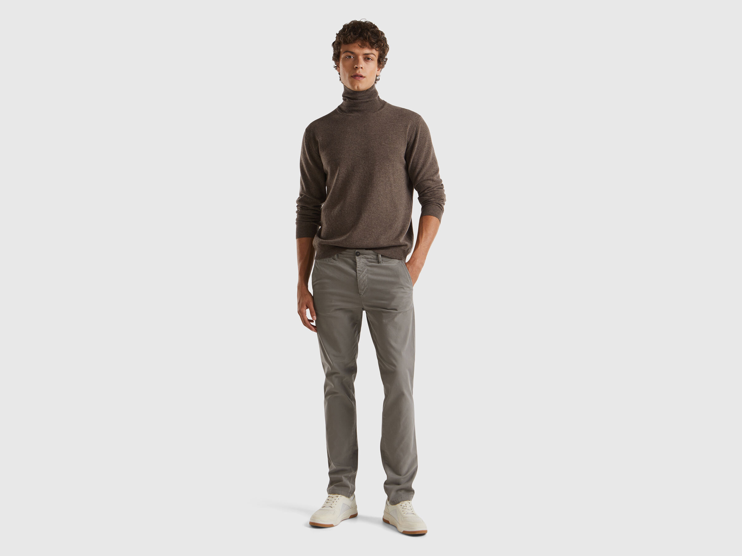 TURTLE NECK SWEATER Herren image number 3